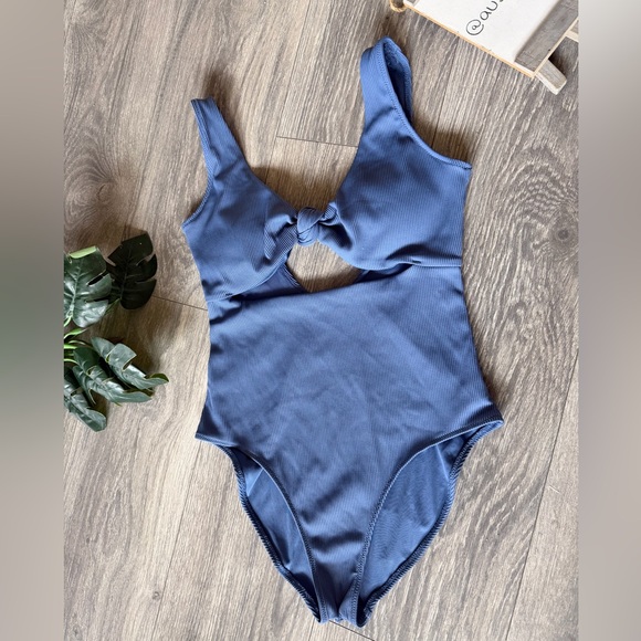 Aerie Mutes Blue Ribbed Knot Front Keyhole Scoop Back One Piece Swimsuit Size S - Picture 3 of 9